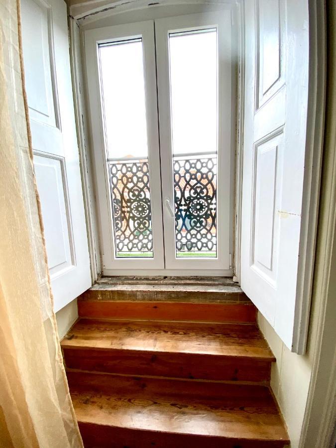 Nature Chiado 2- Cozy Little Double Room With Shared Bathroom Lisboa Ngoại thất bức ảnh